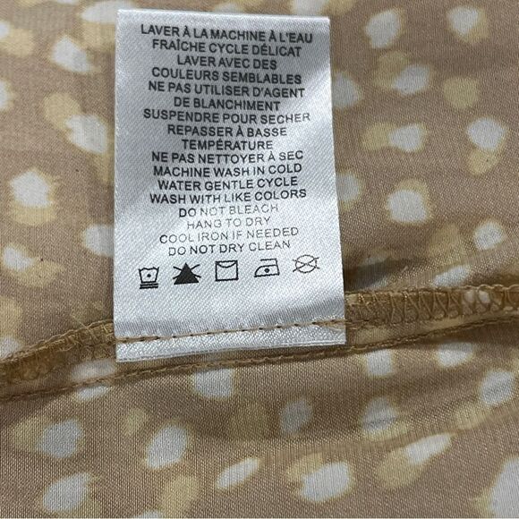 Cupcakes and cashmere mustard color Polka Dot Women's blouse size small - Picture 9 of 12